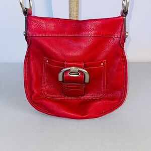 B. Makowsky Crossbody Shoulder Bag Red Pebbled Leather Silver Hardware